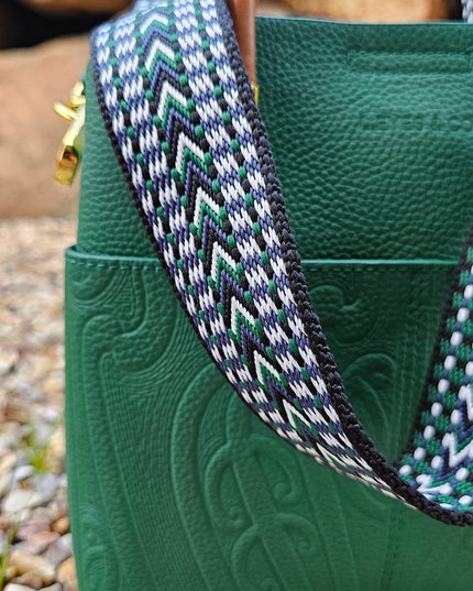 Tāniko Hand Bag