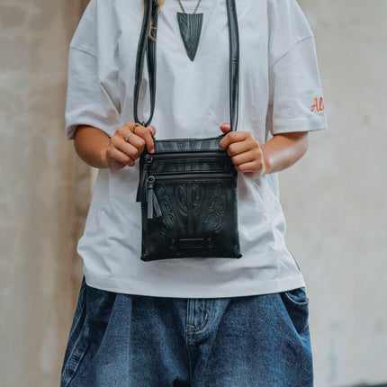 Collection image for: Bags & Wallets