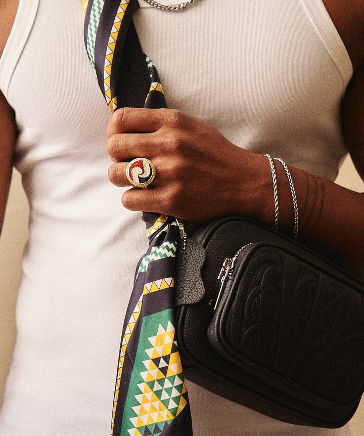 Compact Leather Shoulder bag