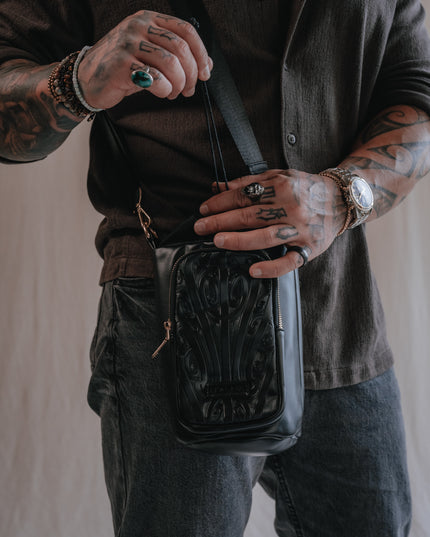 Black Water Bottle Holder