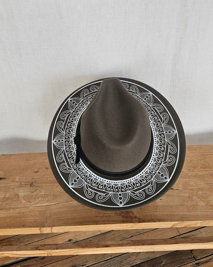 Mandala Olive