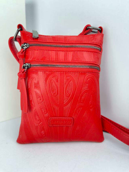 Summer Peke – L. EYES & Co